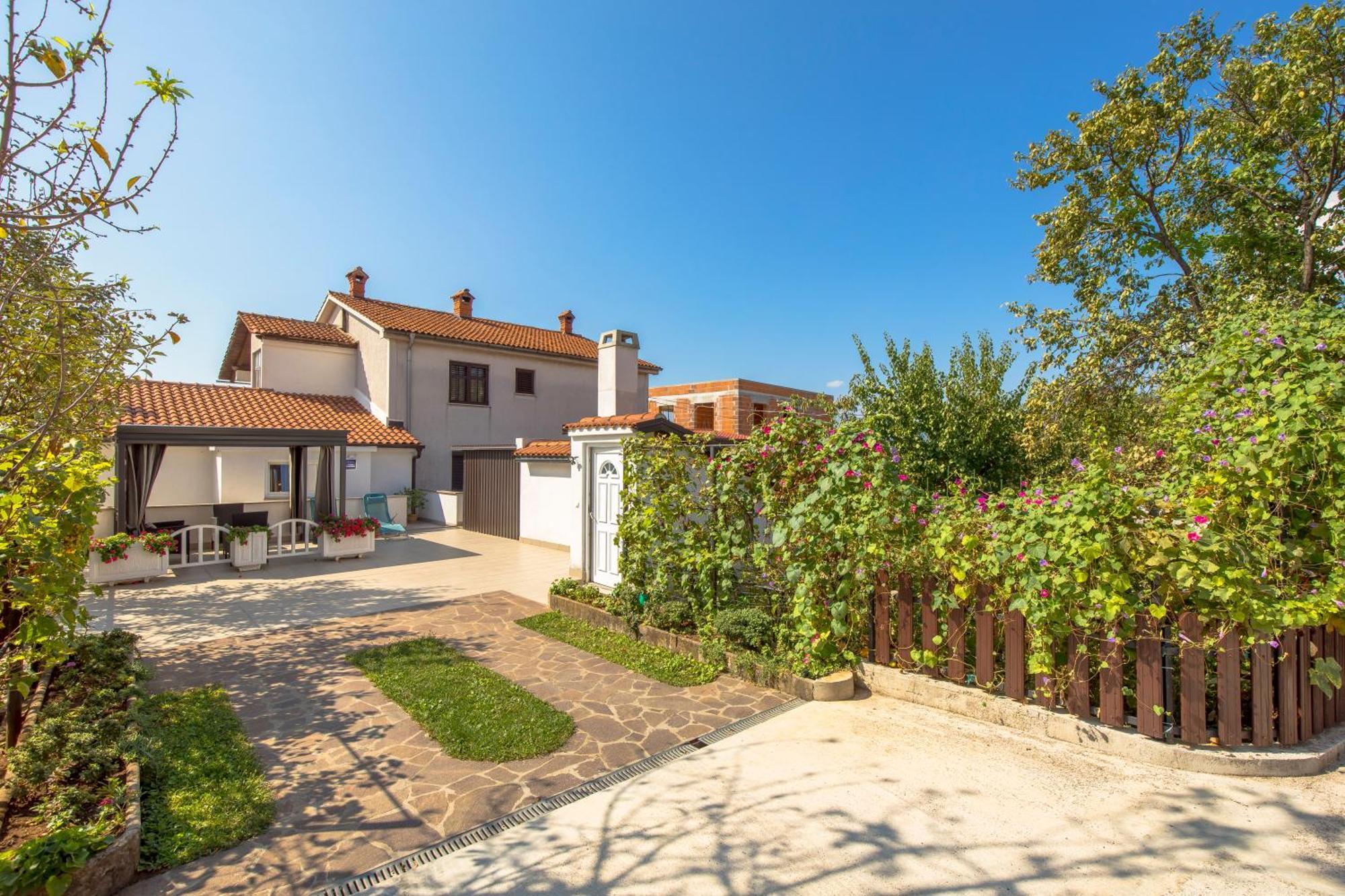 Apartman Slavica 里耶卡 外观 照片